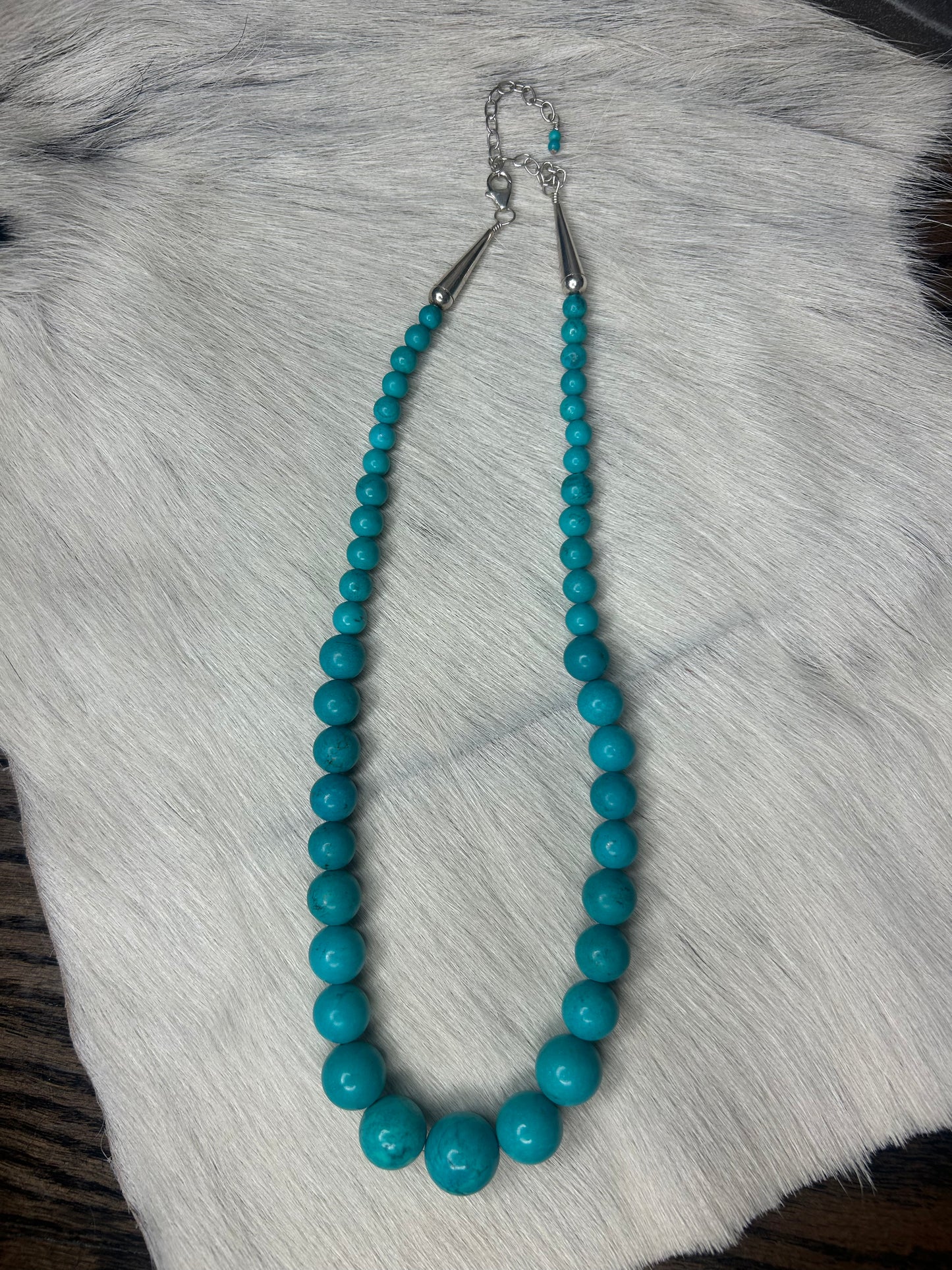 Turquoise Beaded Necklace