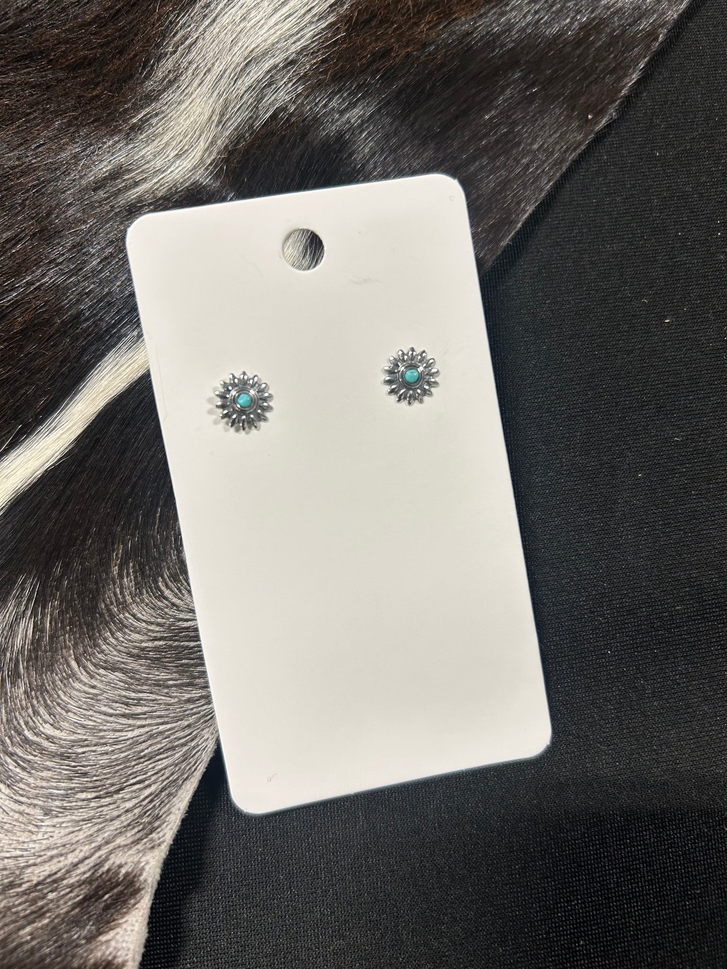 Daisy Stud Earrings