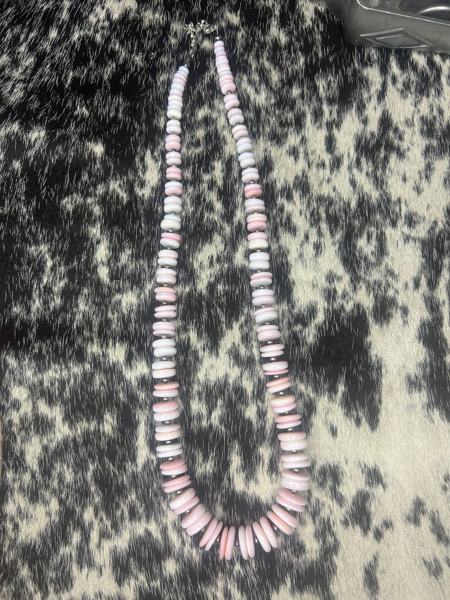 Graduated Pink Conch Necklace