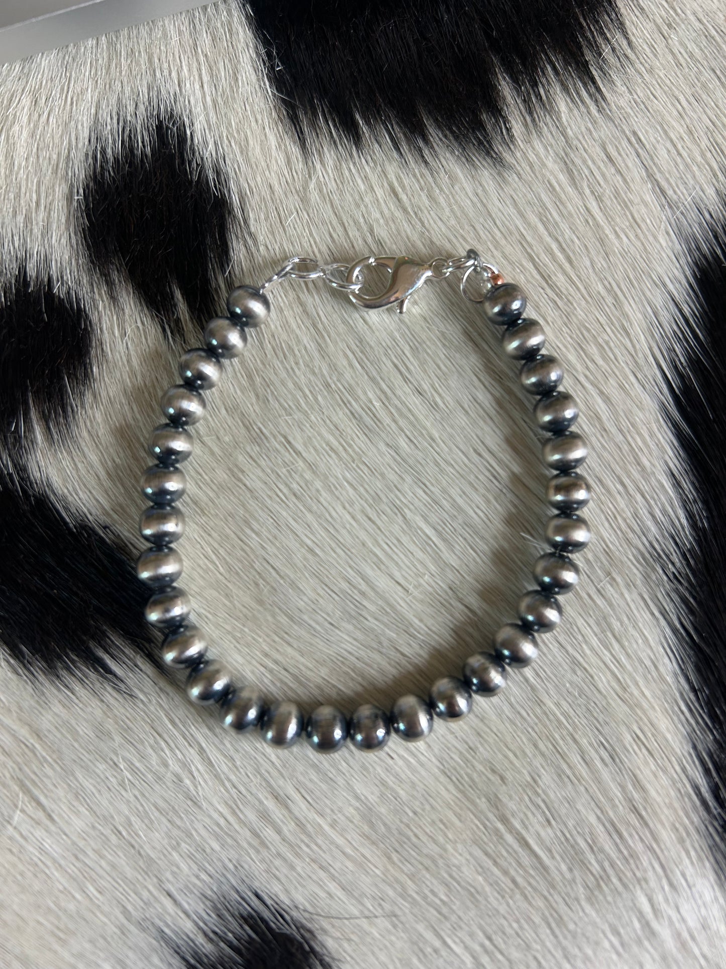 6mm Silver Plated Copper Pearls Bracelet