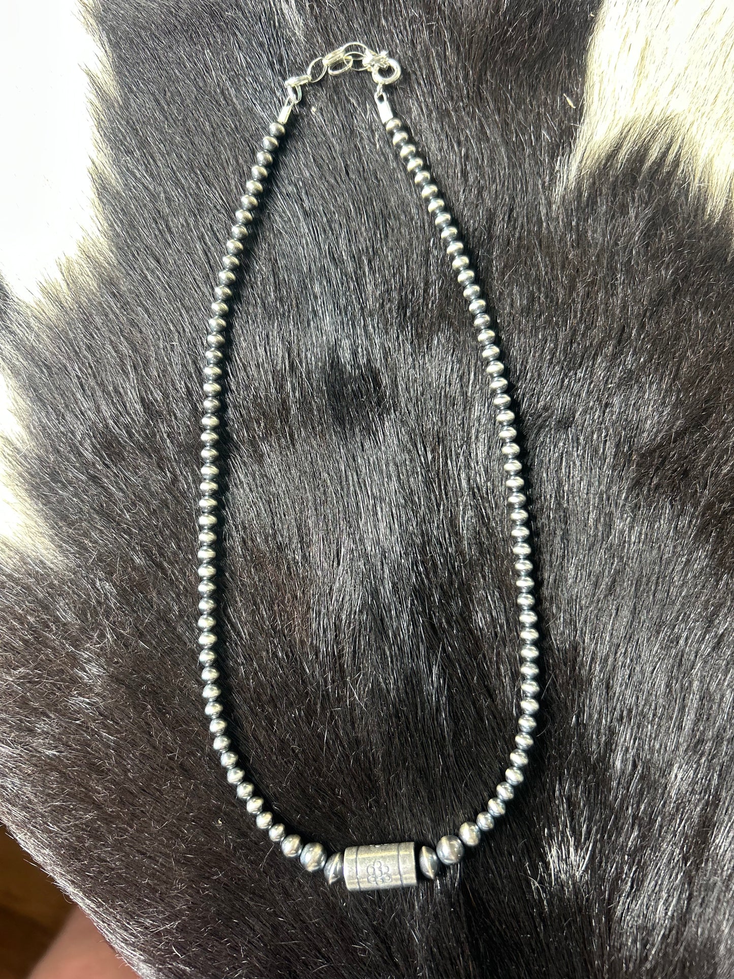 Flower Barrel Bead Necklace