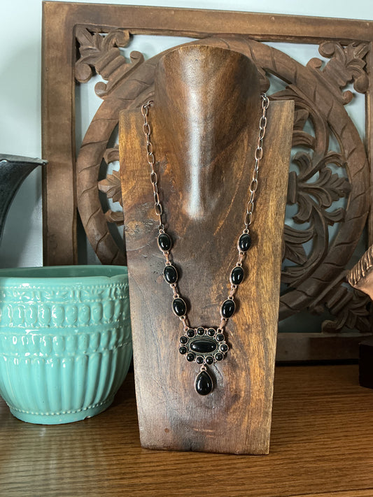 Black Onyx Copper Cluster Lariat