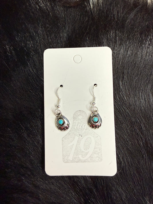 Bear Paw Dangles - Native Made