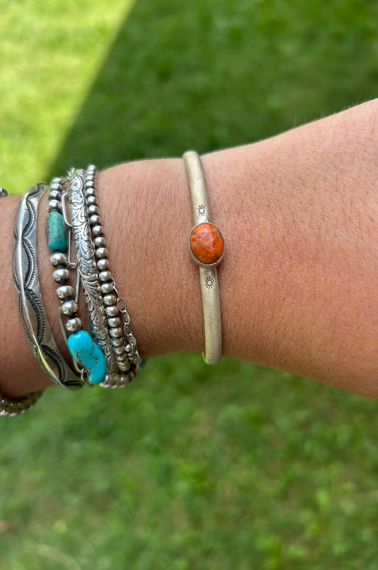 Sponge Coral Single Stone Cuff