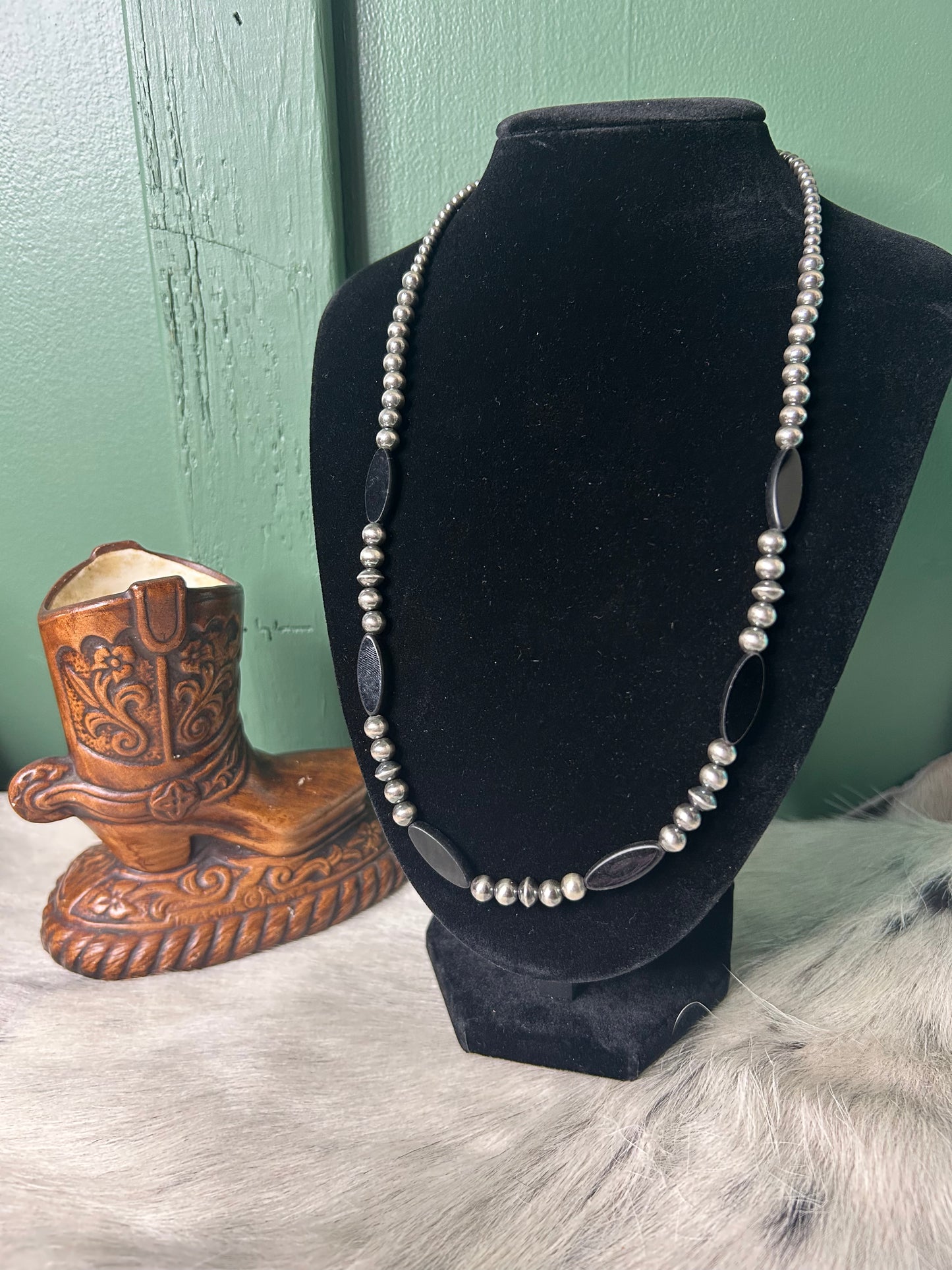 6mm Pearls & Black Czech Beads