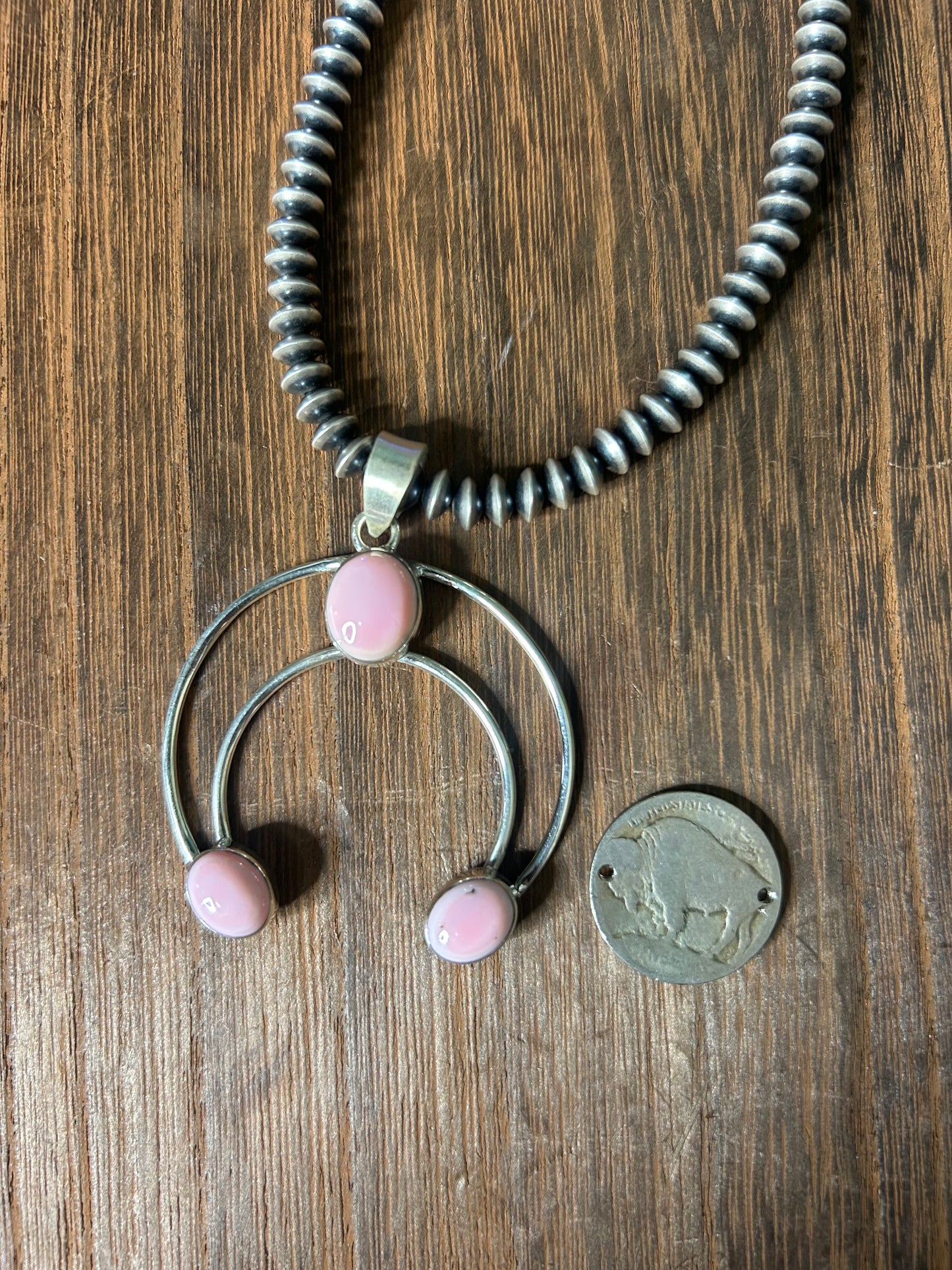 Pink Conch Naja Pendent