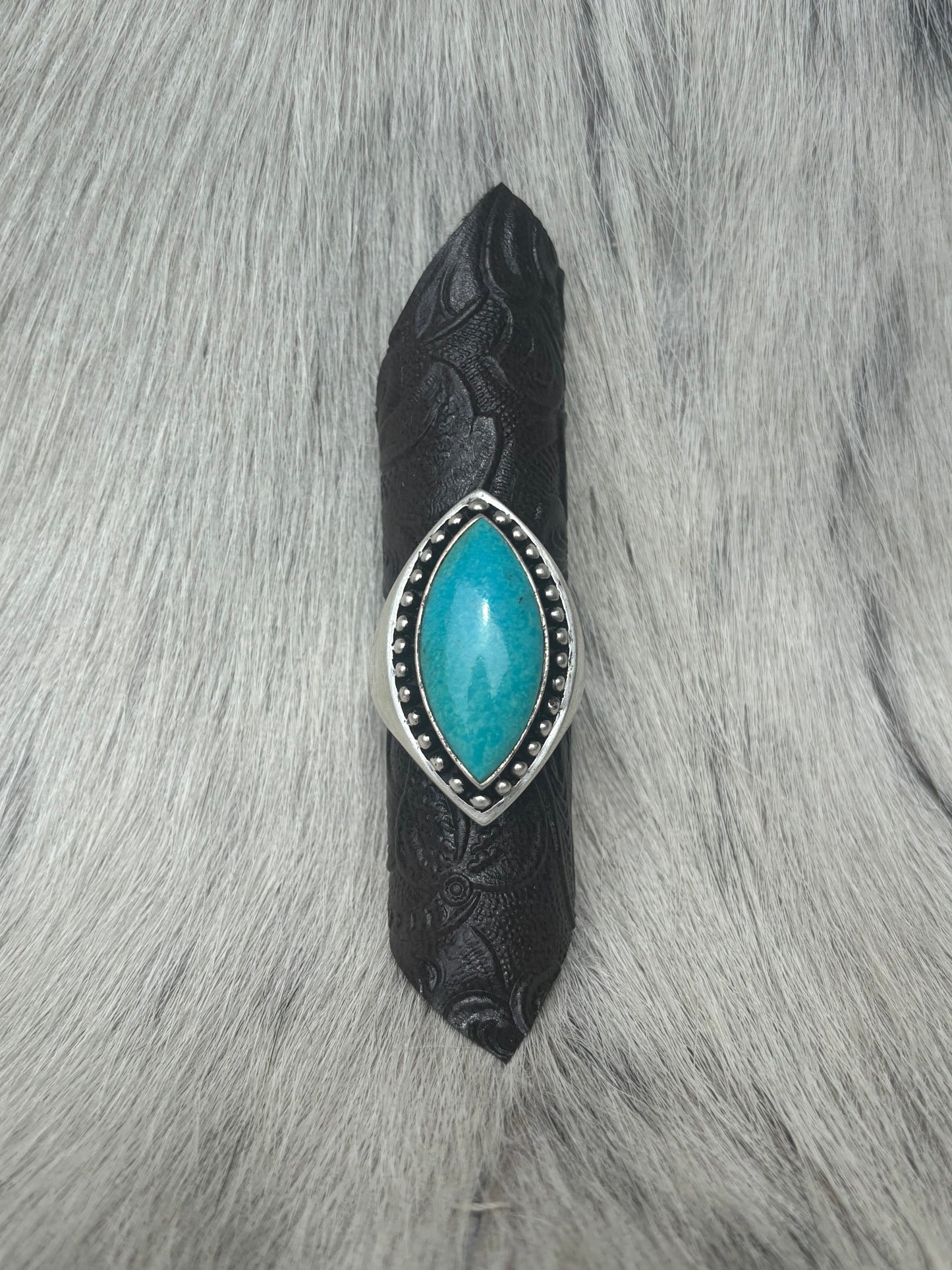 Vintage Large Turquoise Ring
