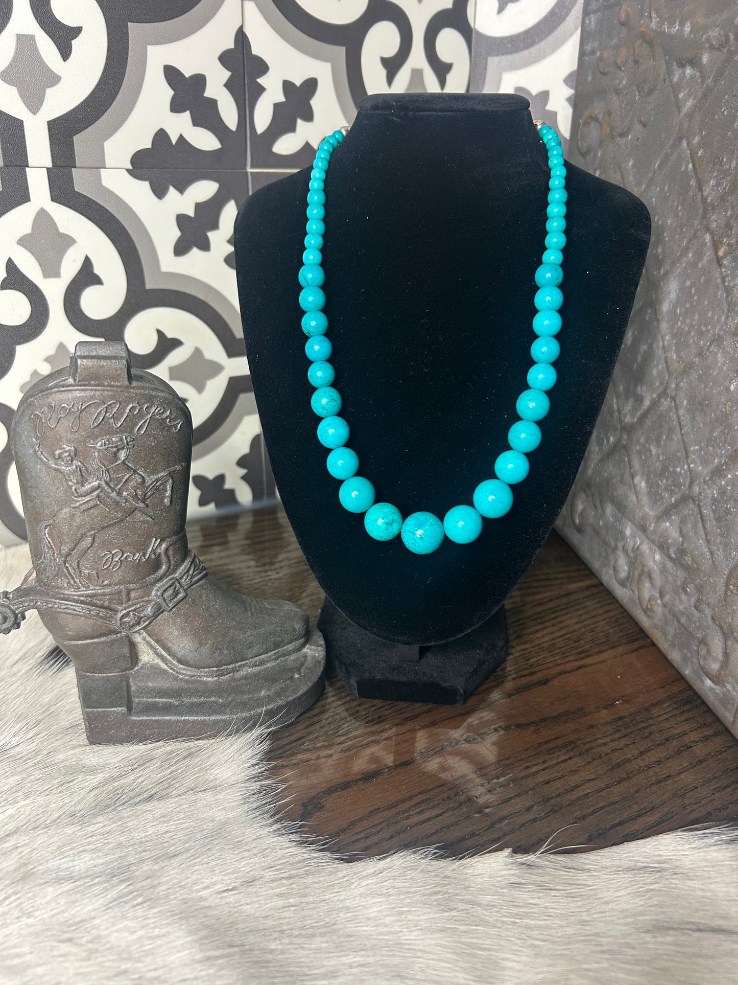 Turquoise Beaded Necklace