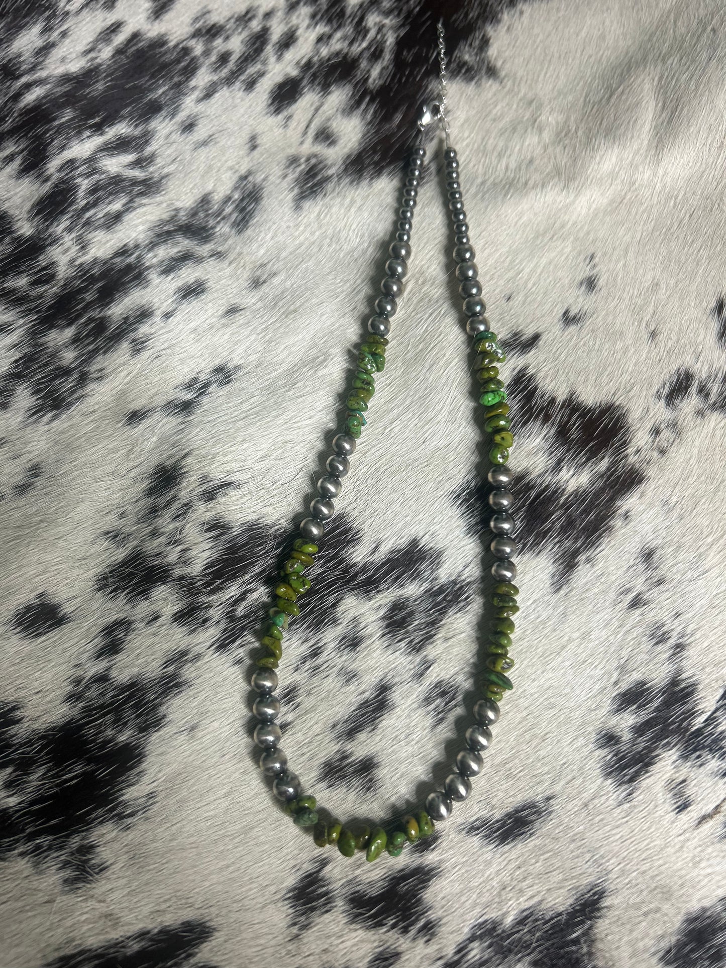 Green Turquoise Chip Necklace