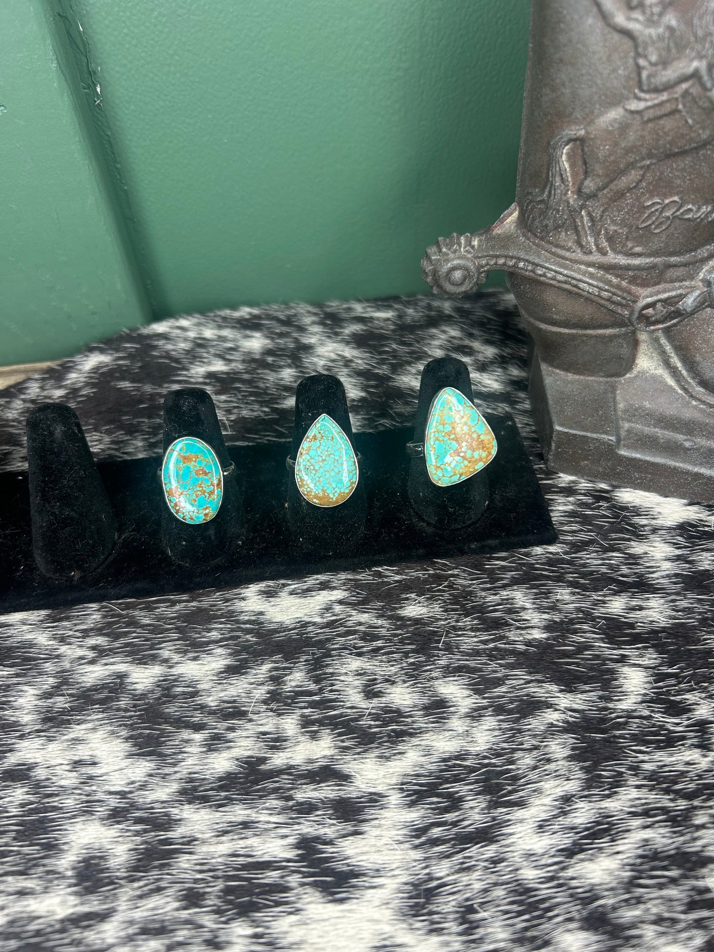 Mine 8 Turquoise Ring