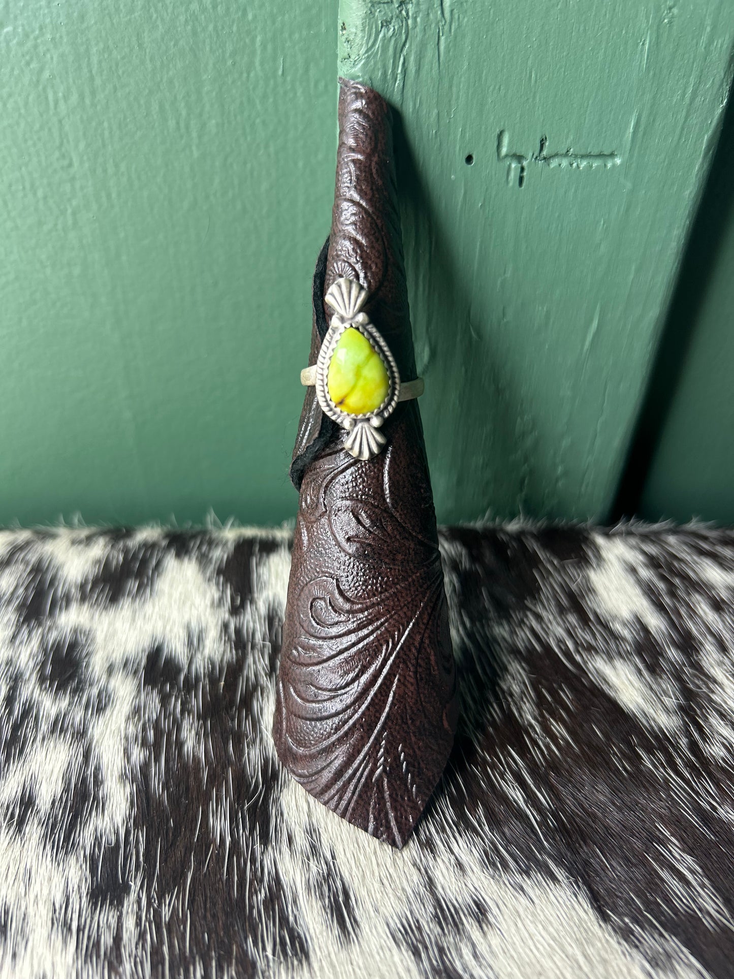 Palomino Ring