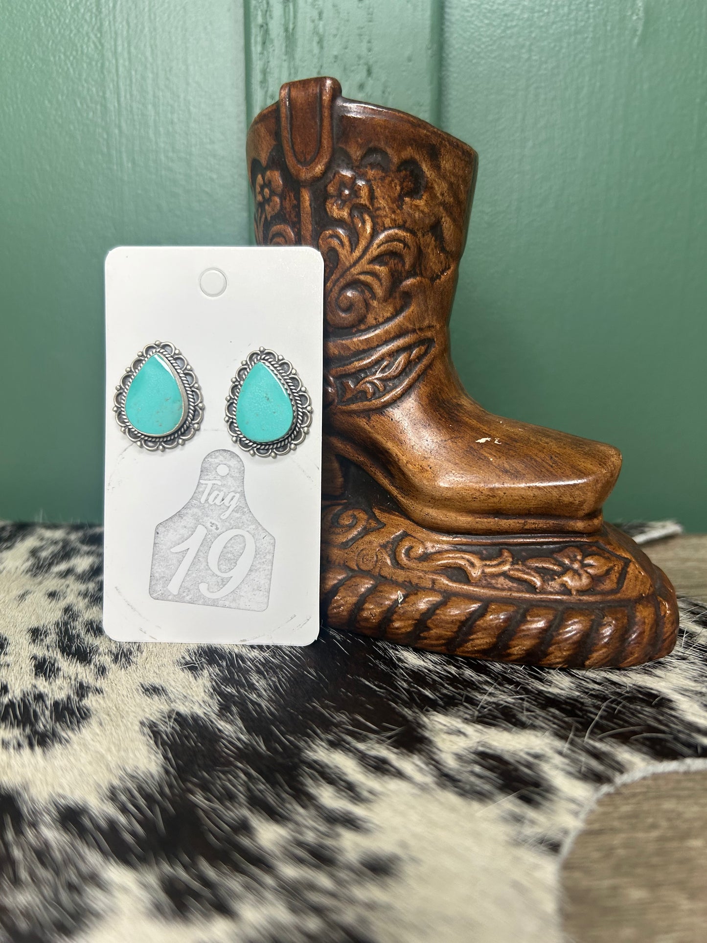 Scalloped Turquoise Stud Earrings