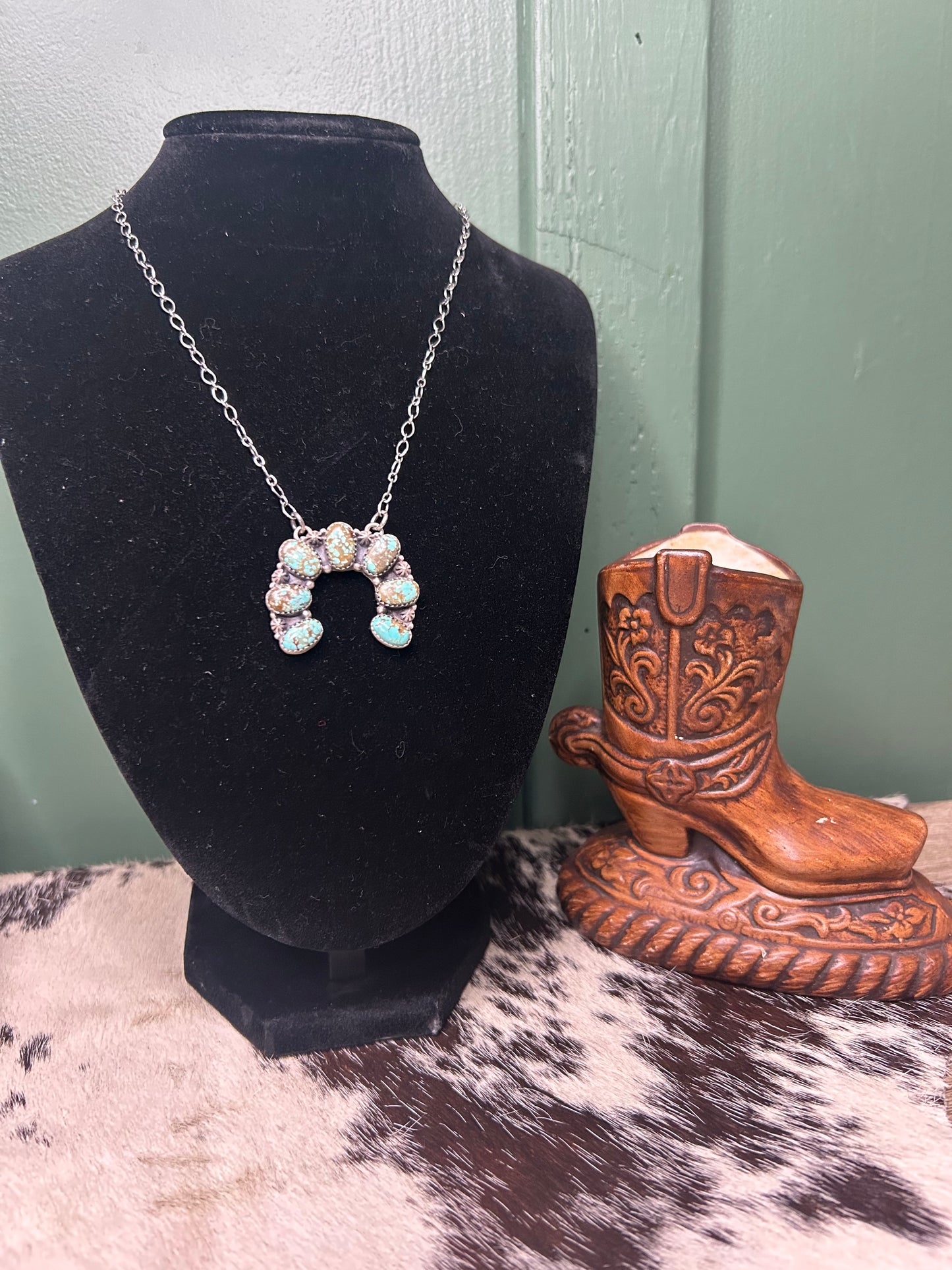 Naja Chain Necklace