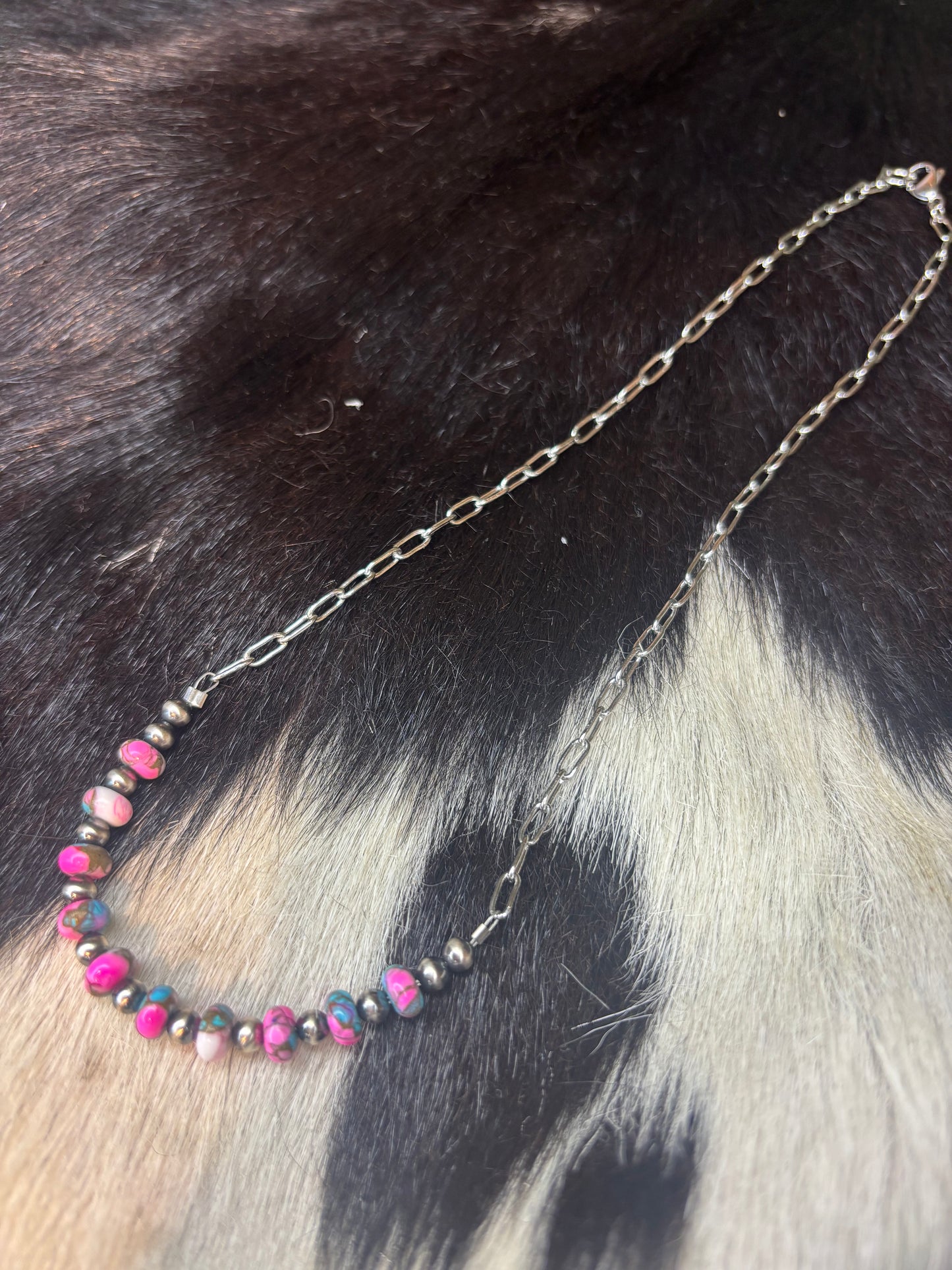 Extended Bar Cotton Candy Necklace