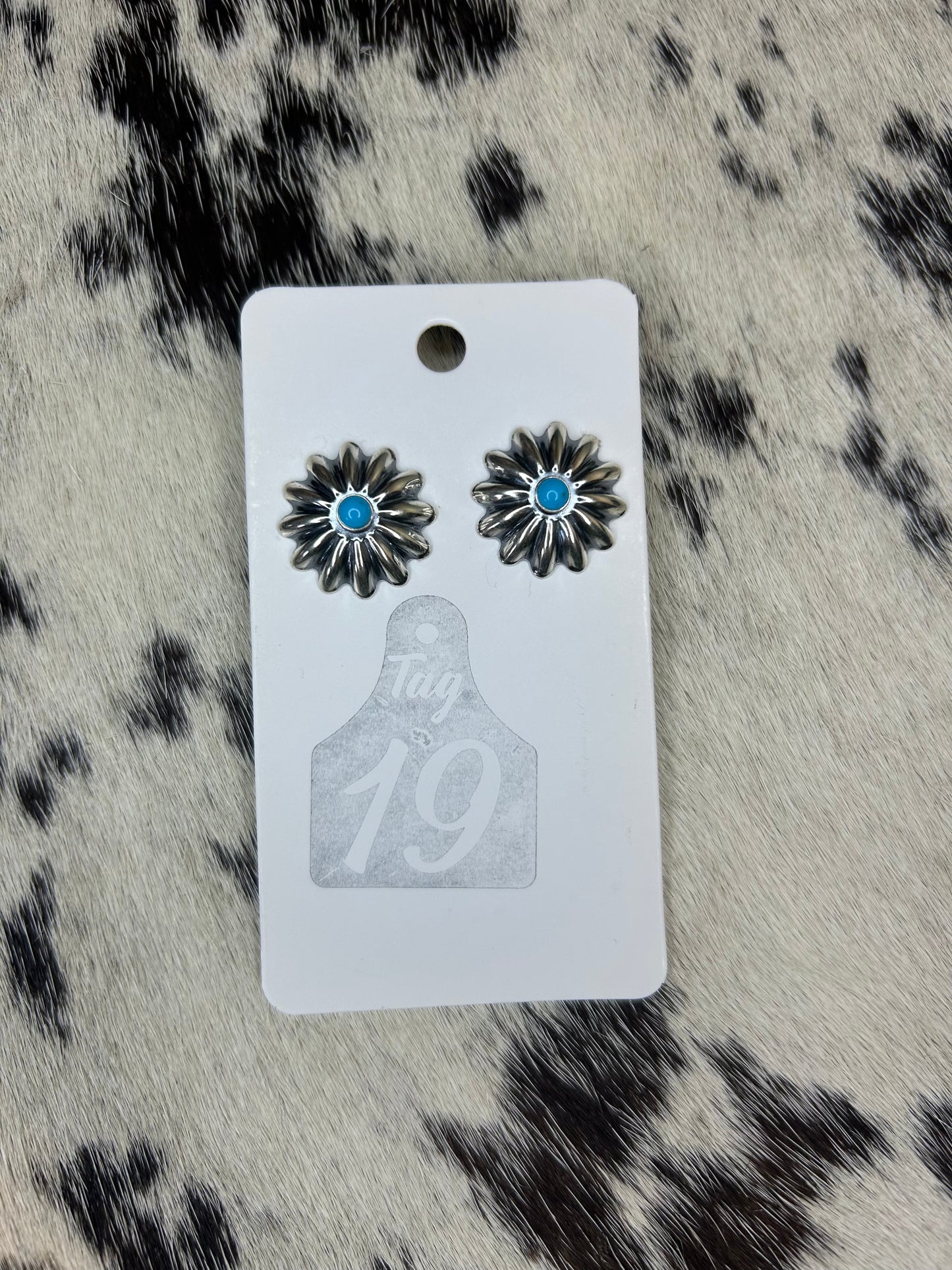 Flower Concho With Turquoise Stud