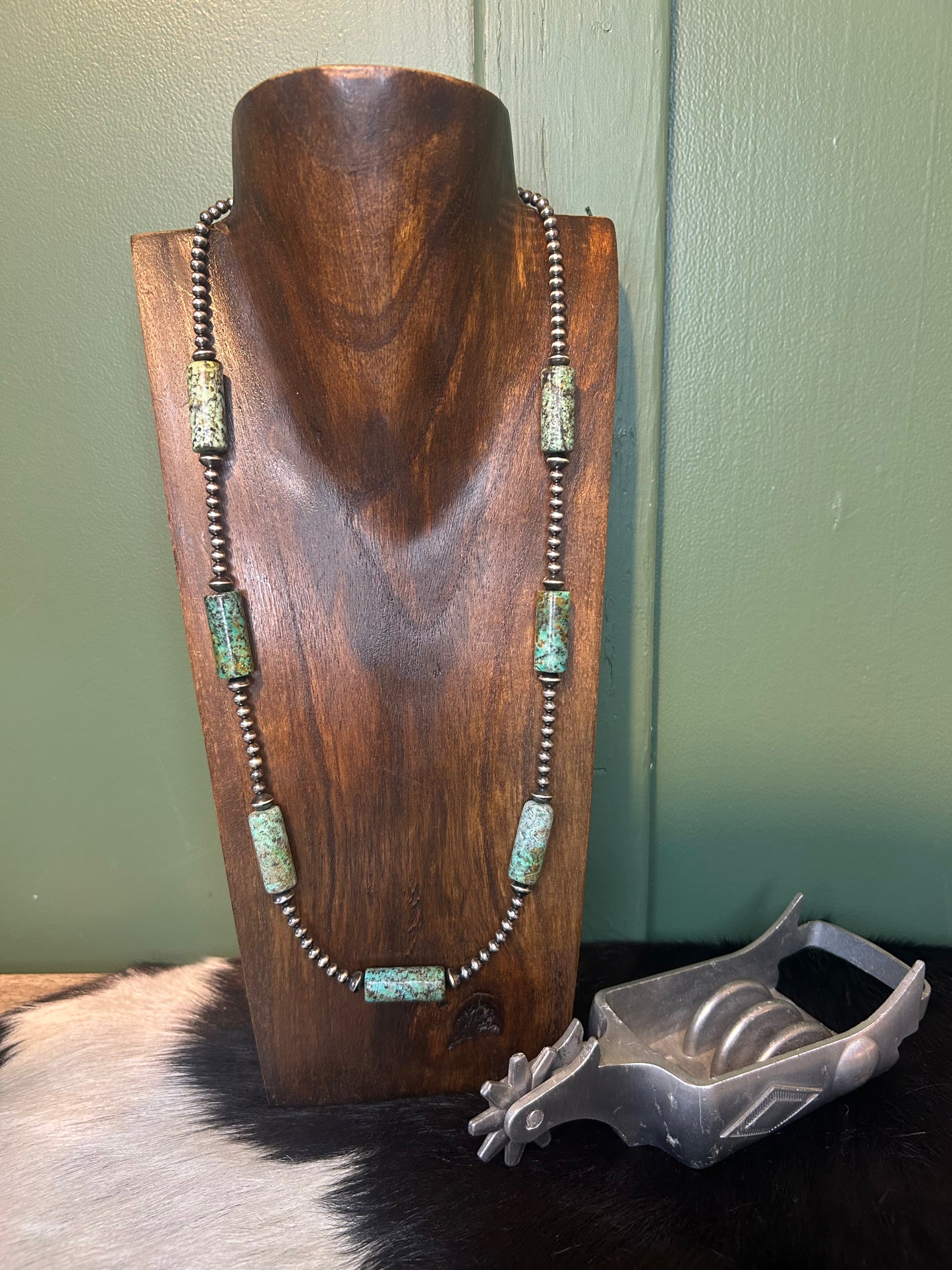 Large Turquoise Barrel Necklace
