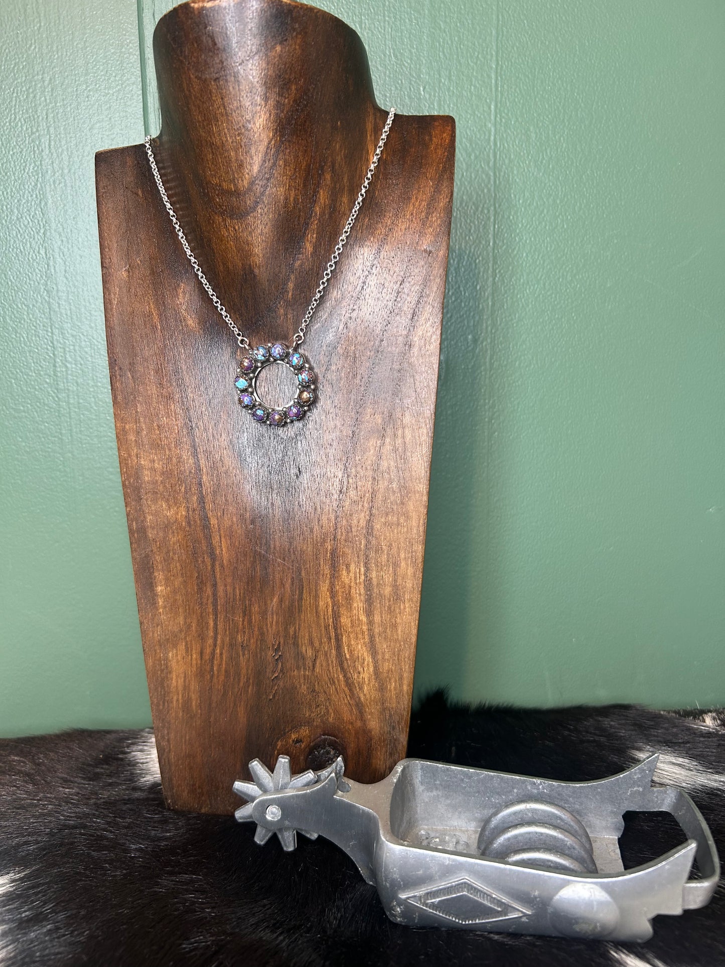 Purple Mohave Circle Chain Necklace