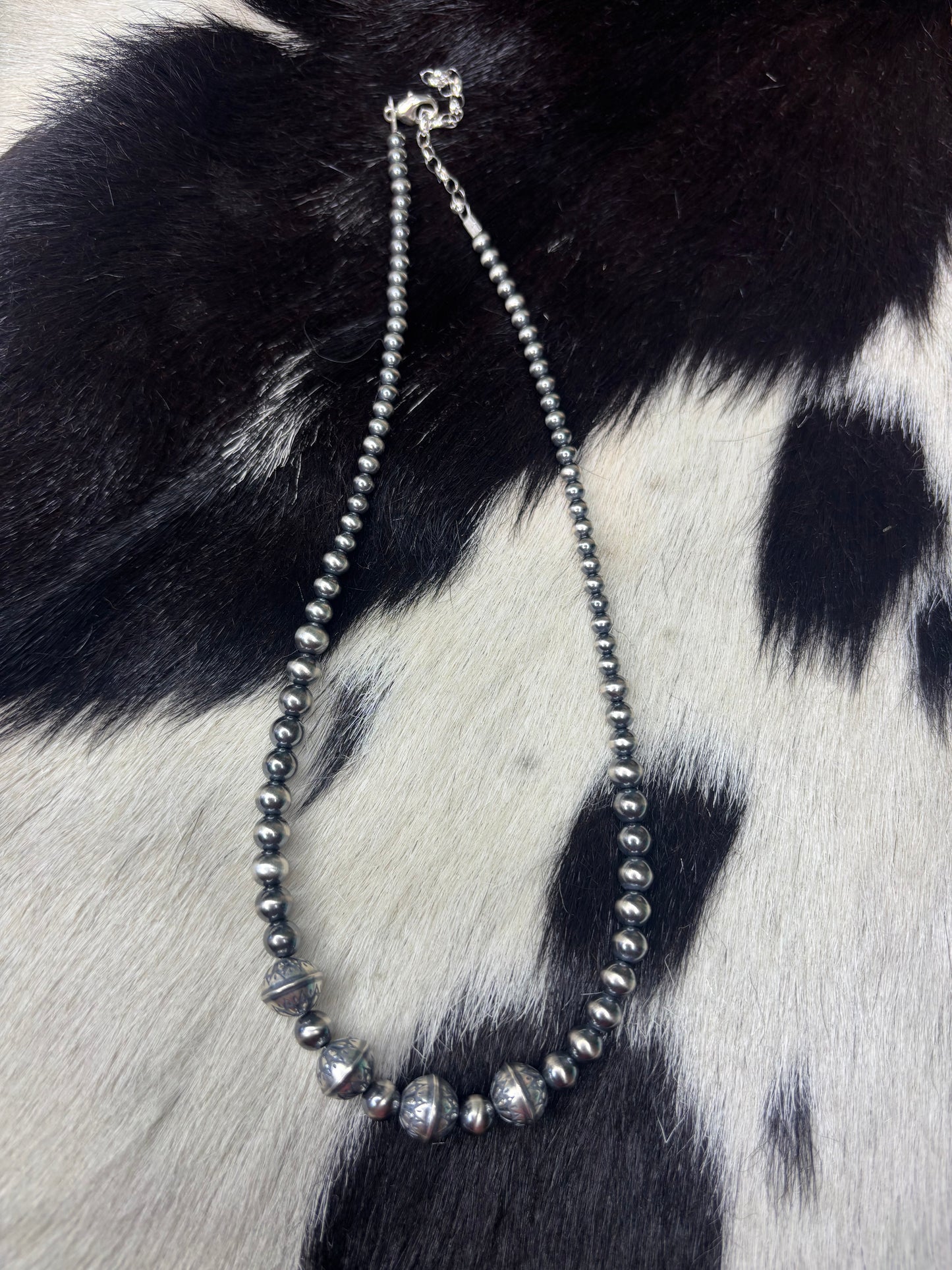 Sterling Silver Stamped Seam Pearls Necklace