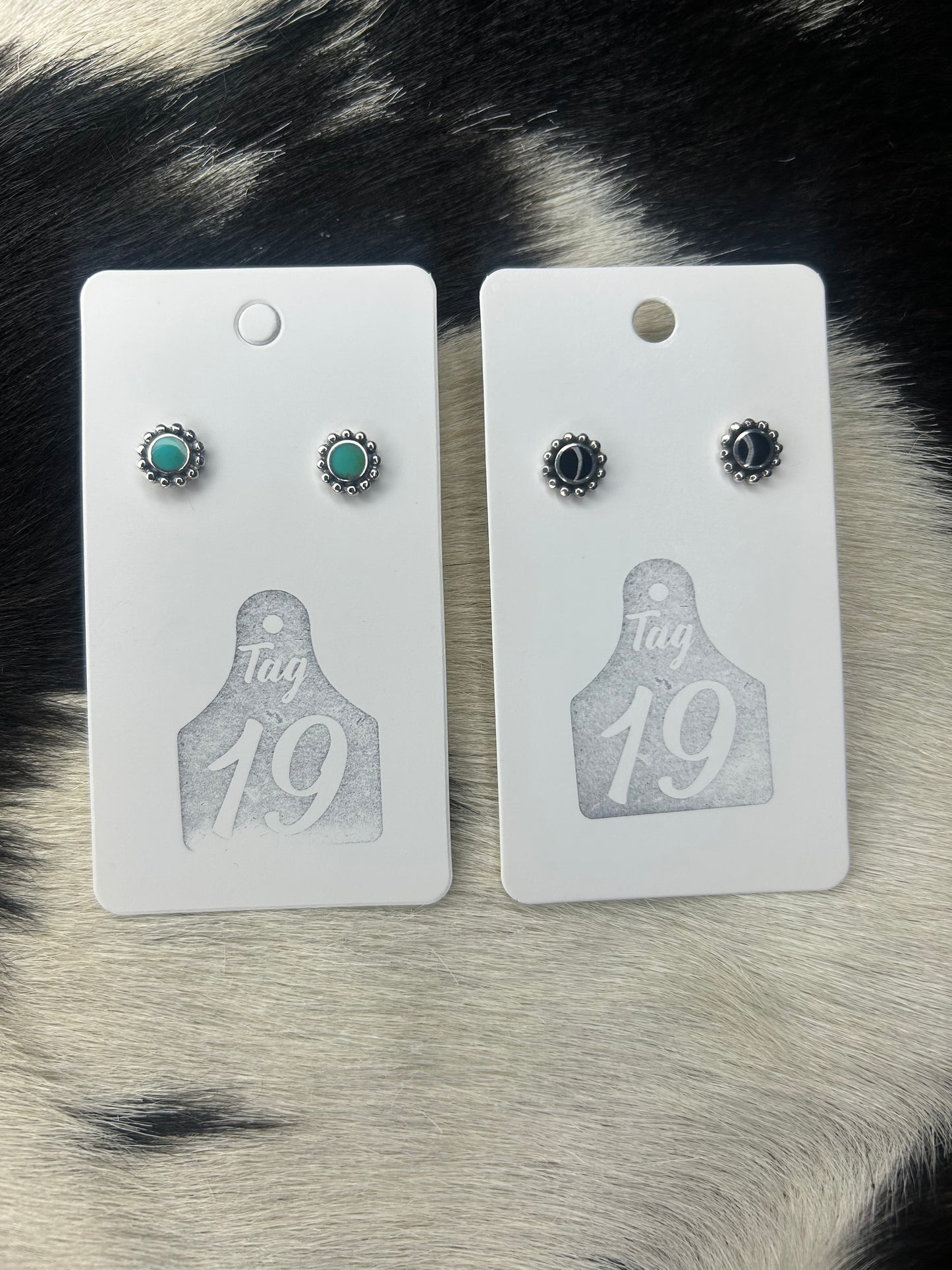 Turquoise or Black Onyx Dot Stud