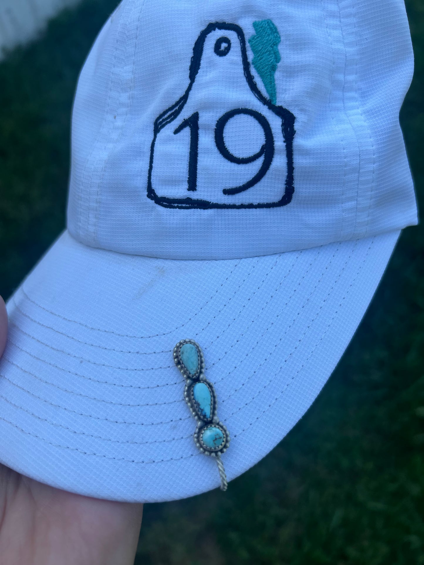 Golden Hills Hat Clip